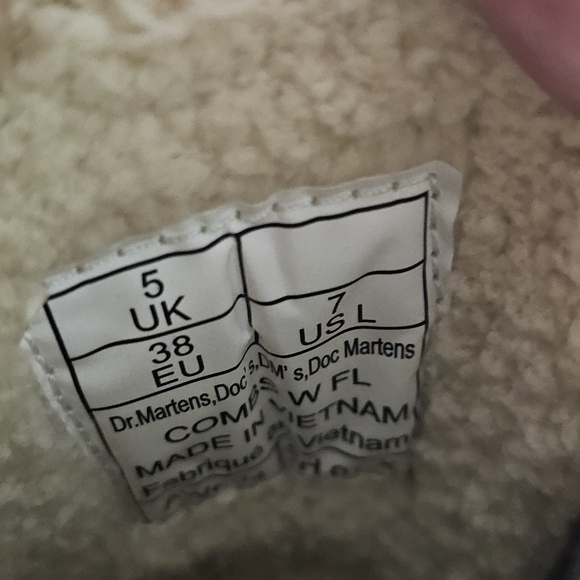 Dr. Martens Burnt Orange Shearling Lined Leather Combat Boots Size 7 - Picture 11 of 16